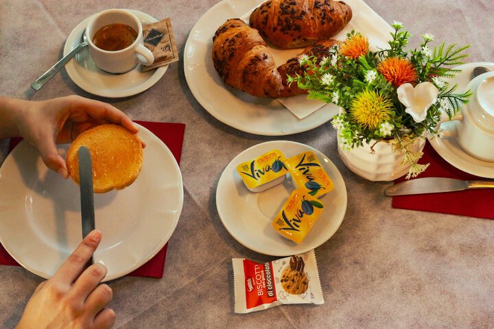 Dining 62 of 79