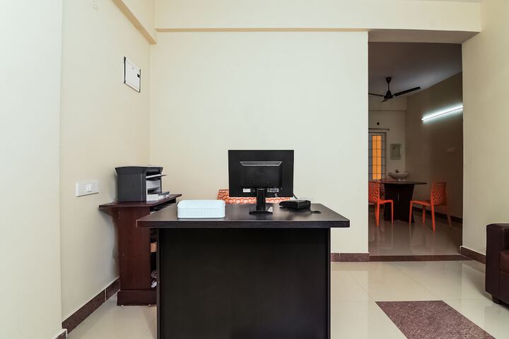 OYO 23311 HOTEL CITY HEART