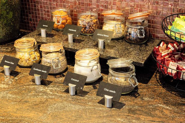 Breakfast/Coffee Service 89 of 192
