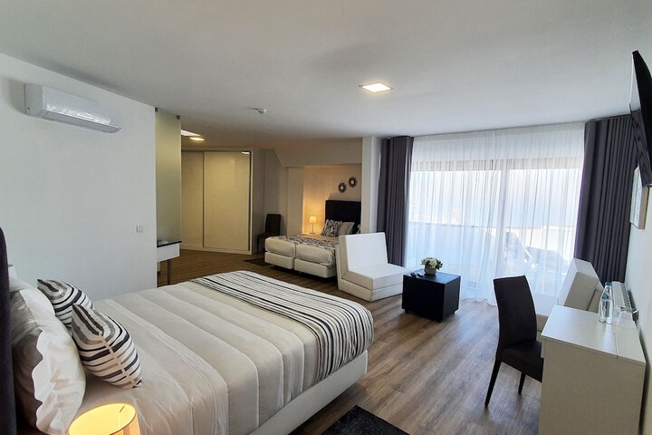 Room 15 of 45