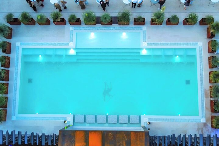 Pool 43 of 87