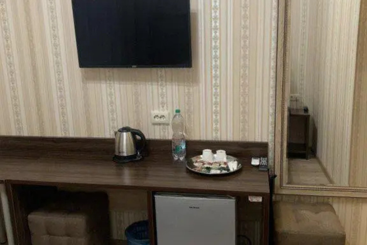 Room 14 of 40