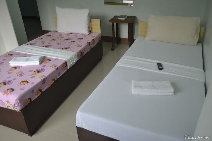 Room 18 of 40