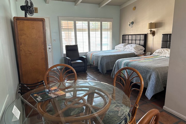 Room 5 of 53