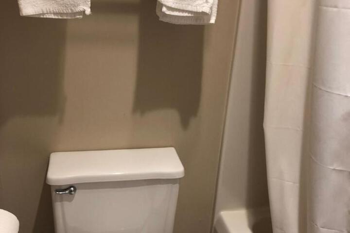 Photo 33