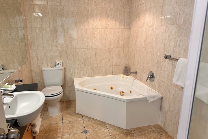Clean Restrooms