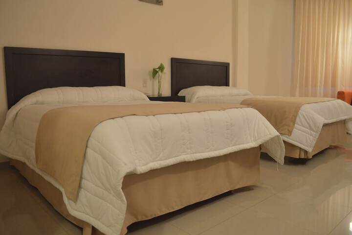 Room 6 of 32
