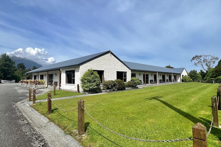 Mt Cook View Motel - Fox Glacier in Fox Glacier