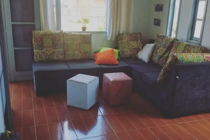 Room 3 of 12