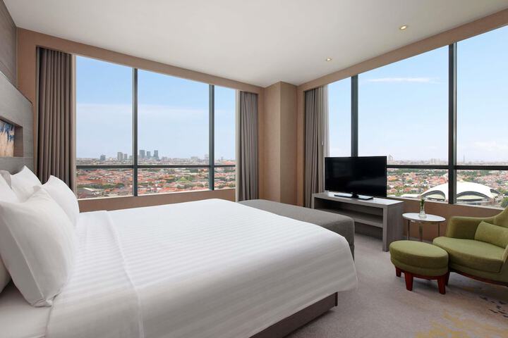 Room 4 of 71