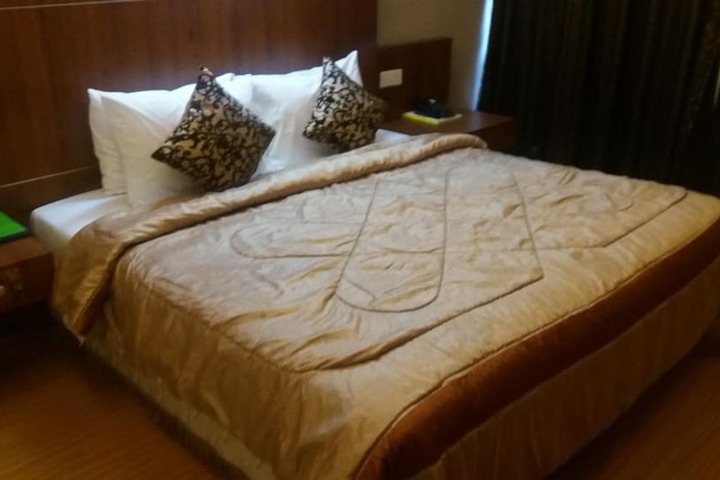 Room 17 of 59