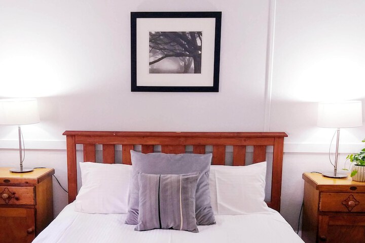 Room 10 of 52