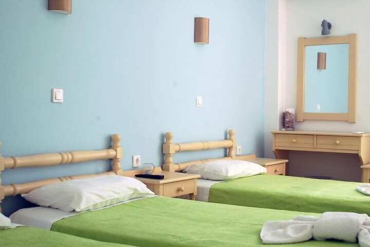 Room 3 of 45