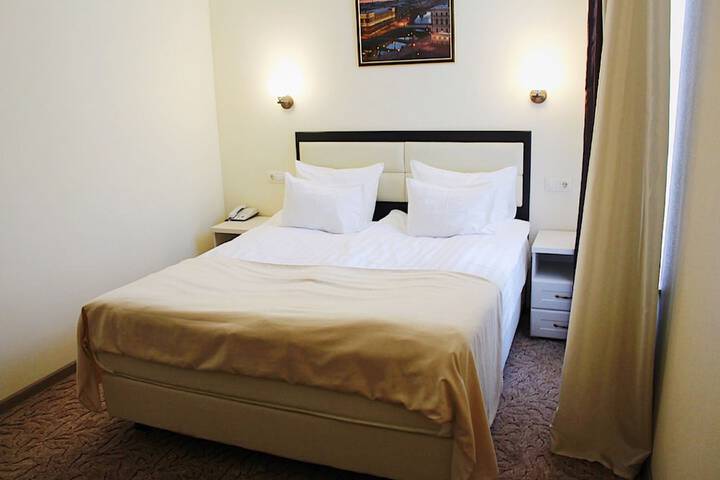 Room 21 of 41