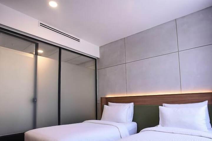 Room 67 of 101