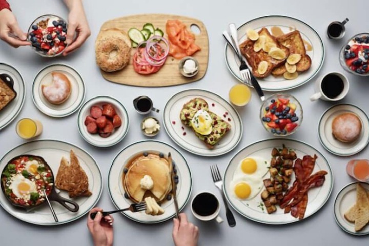 Breakfast/Coffee Service 58 of 67