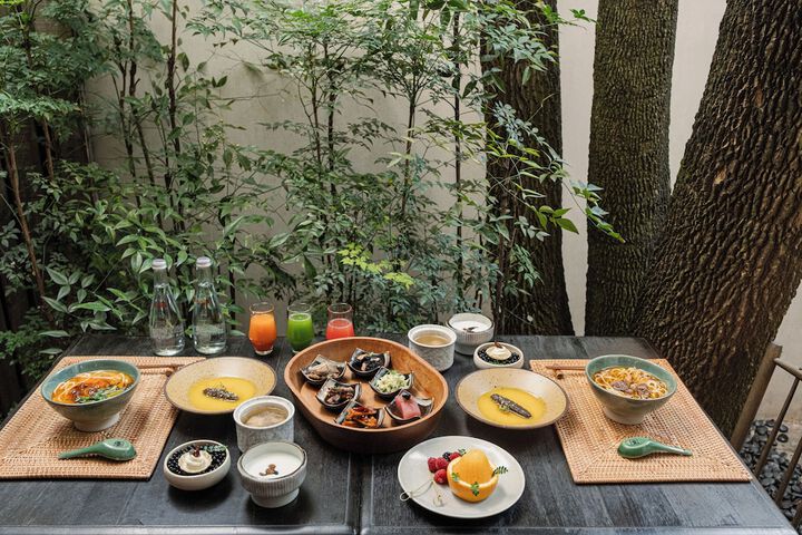 Breakfast/Coffee Service 64 of 87