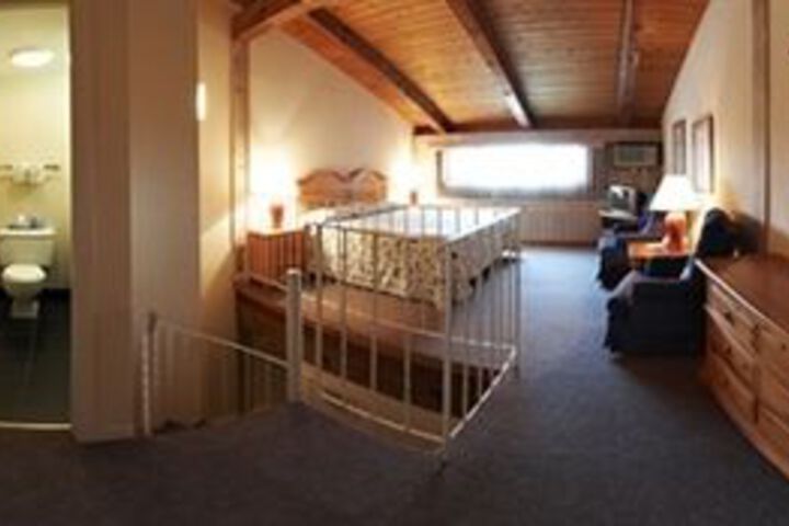 Room 90 of 171