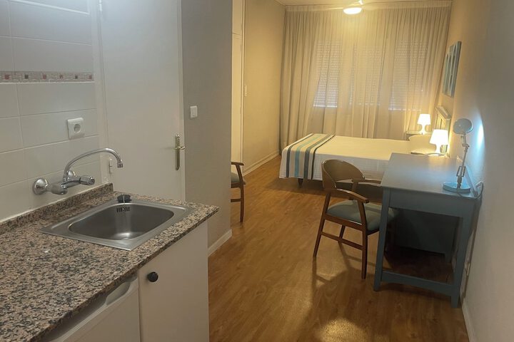 Room 18 of 40