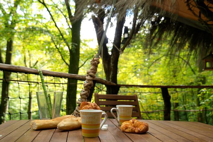 Breakfast/Coffee Service 30 of 51