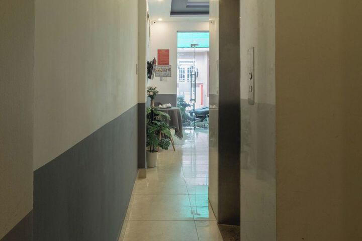 Ballroom/Hall 7 of 41