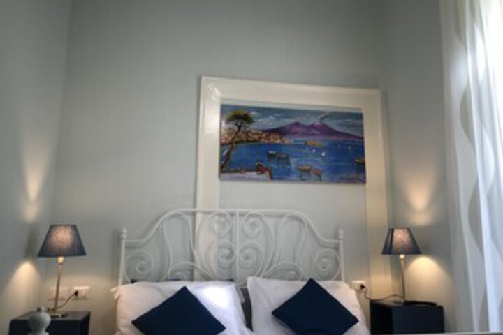 Room 41 of 48