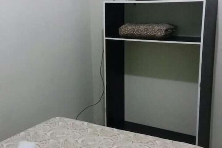 Room 10 of 23