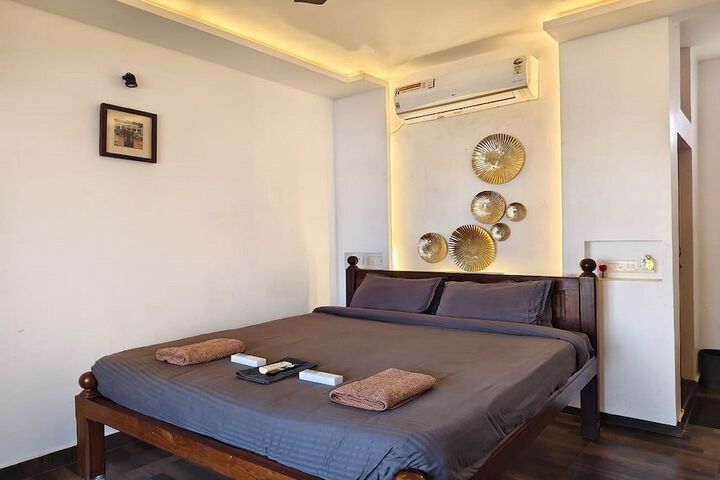 Room 7 of 31