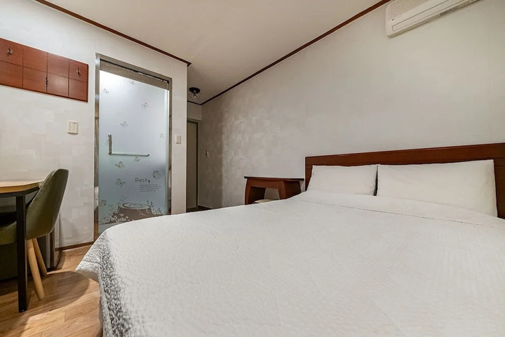 Sokcho Herb Motel