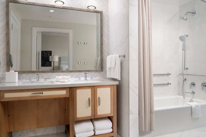Bathroom shower