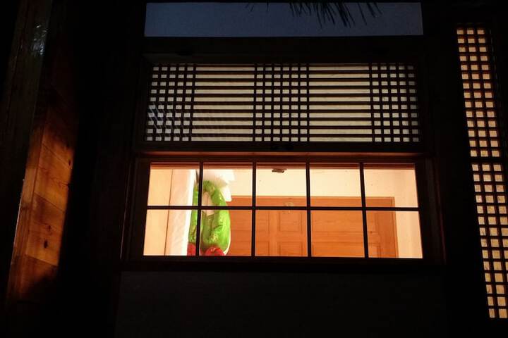 Room 18 of 78