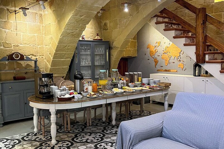 Breakfast/Coffee Service 67 of 74