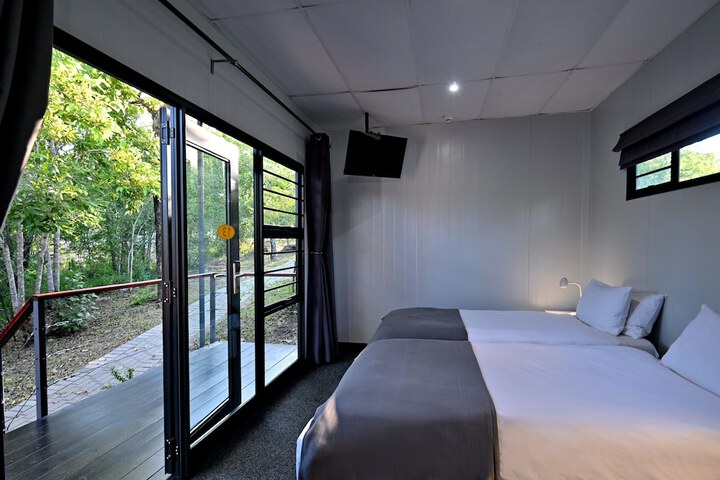 Room 3 of 26