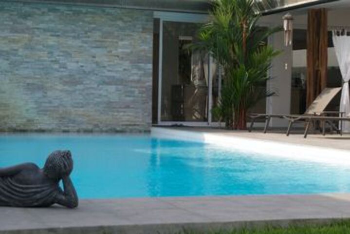Pool 16 of 23