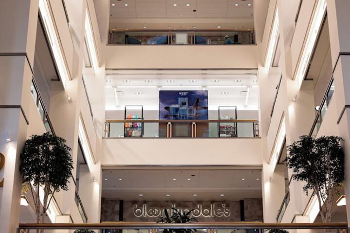 Shopping mall