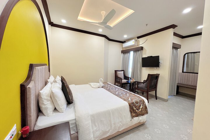 Room 75 of 154