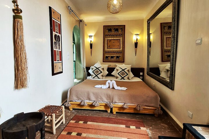 Room 25 of 68