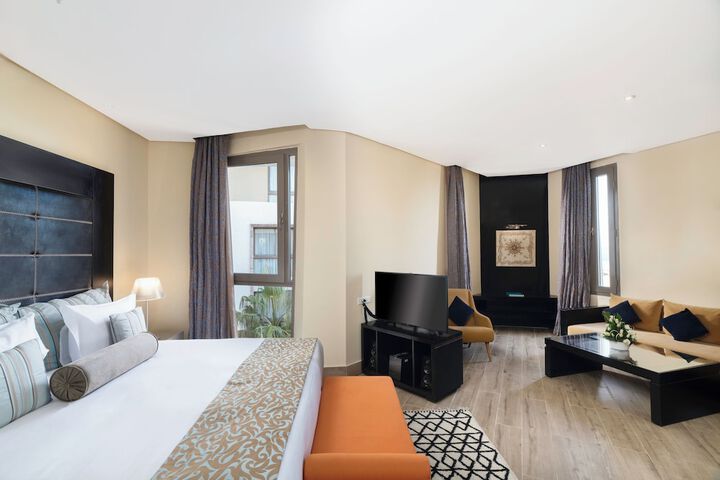 Room 40 of 111