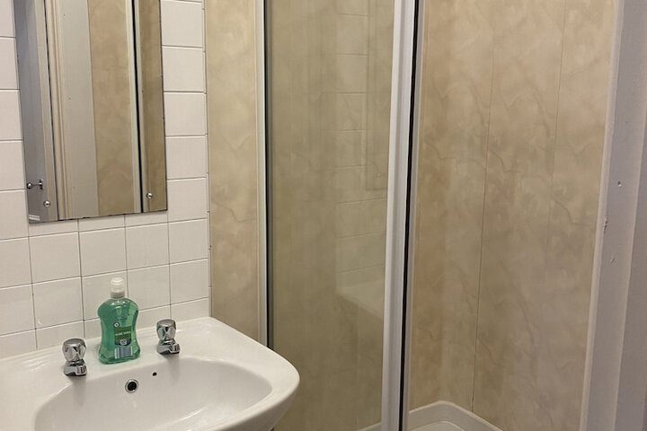 Room 65 of 73