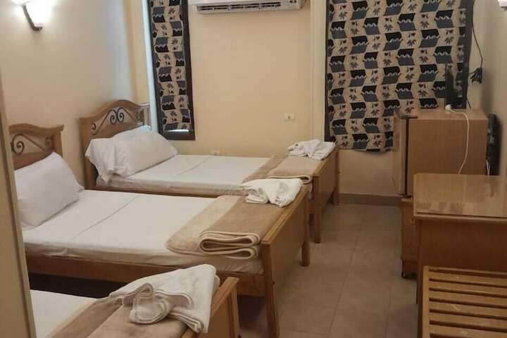 applicators hotel