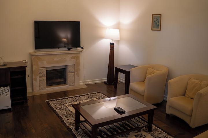 Room 11 of 62