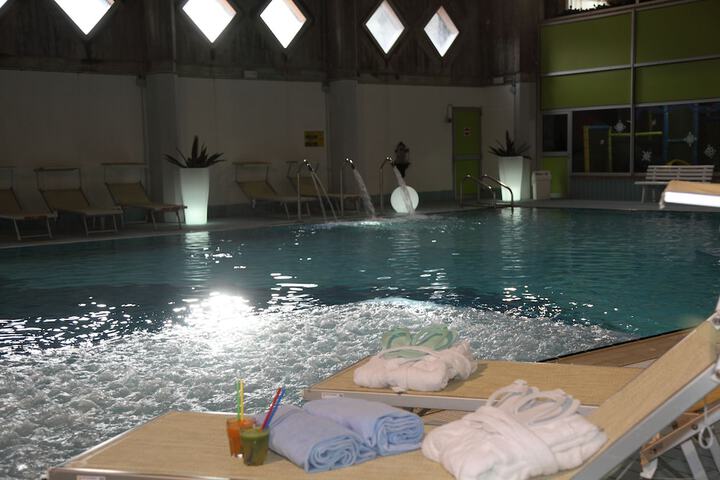 Pool 22 of 45