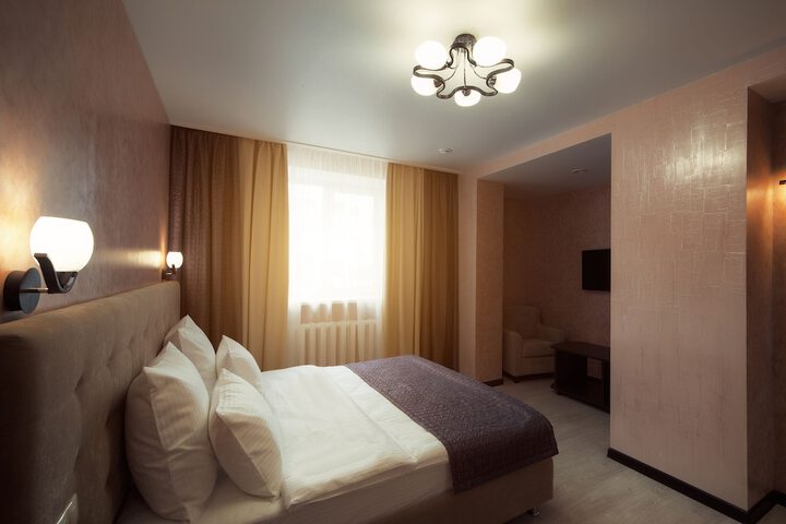 Room 19 of 39