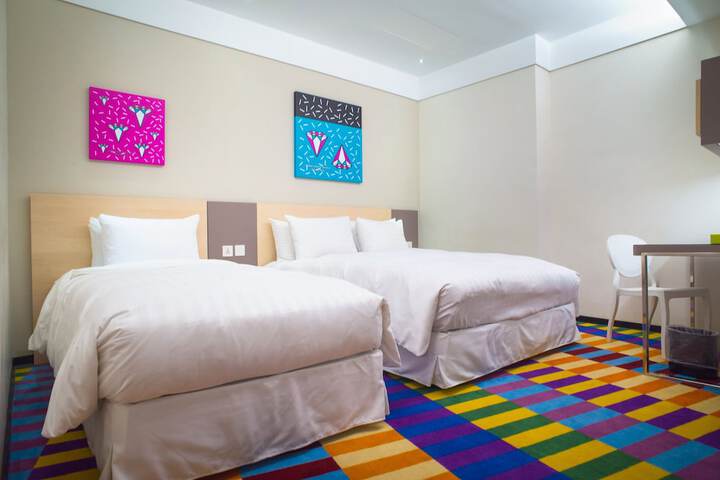 Room 92 of 171