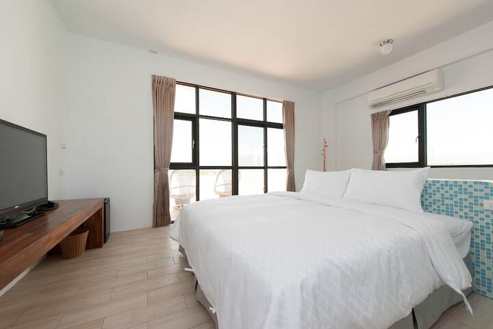 Room 8 of 56
