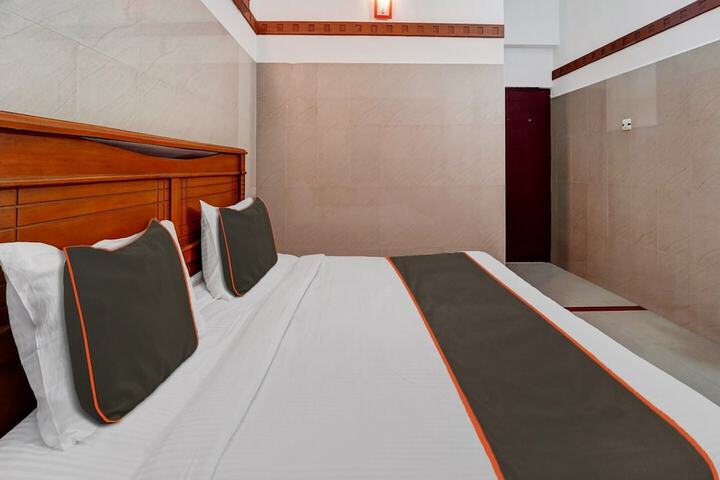 Room 20 of 37