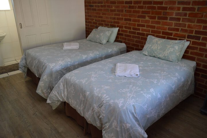 Room 3 of 46