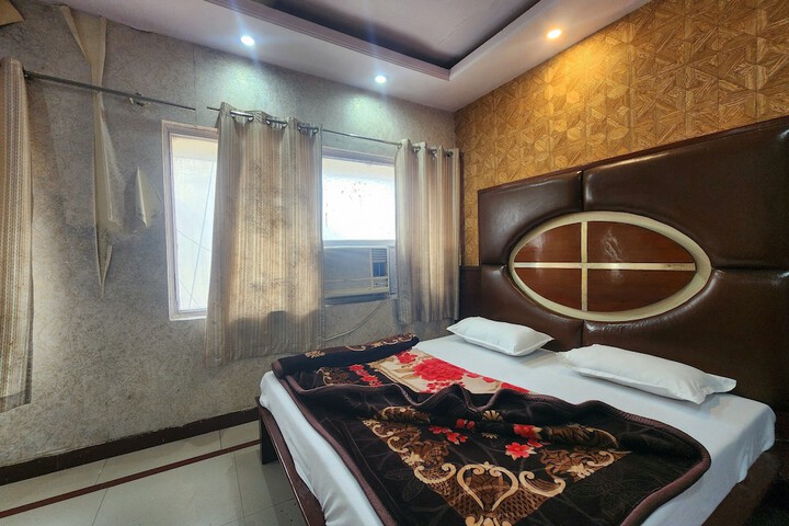 Room 19 of 49