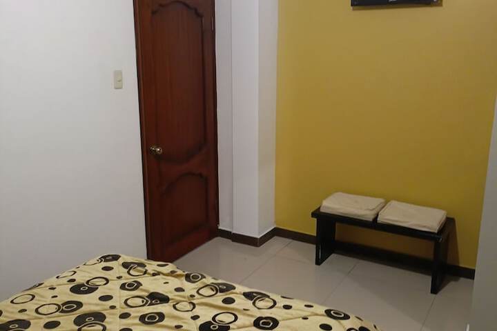 Room 13 of 34