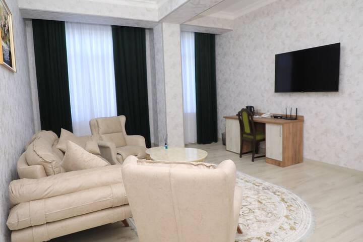 Room 28 of 50